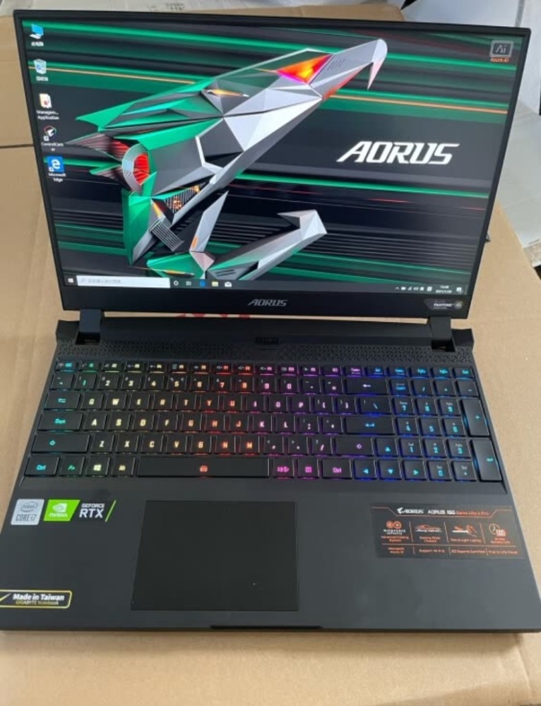 笔记本界的超跑技嘉aero 15 yc,价格真不便宜,是不是浪得虚名?_腾讯新