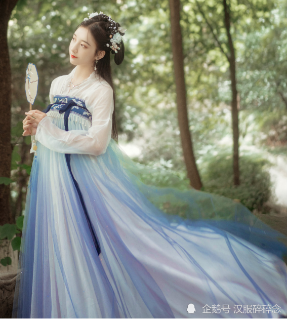 这5套清爽的蓝色系汉服,是夏天的感觉没错了!