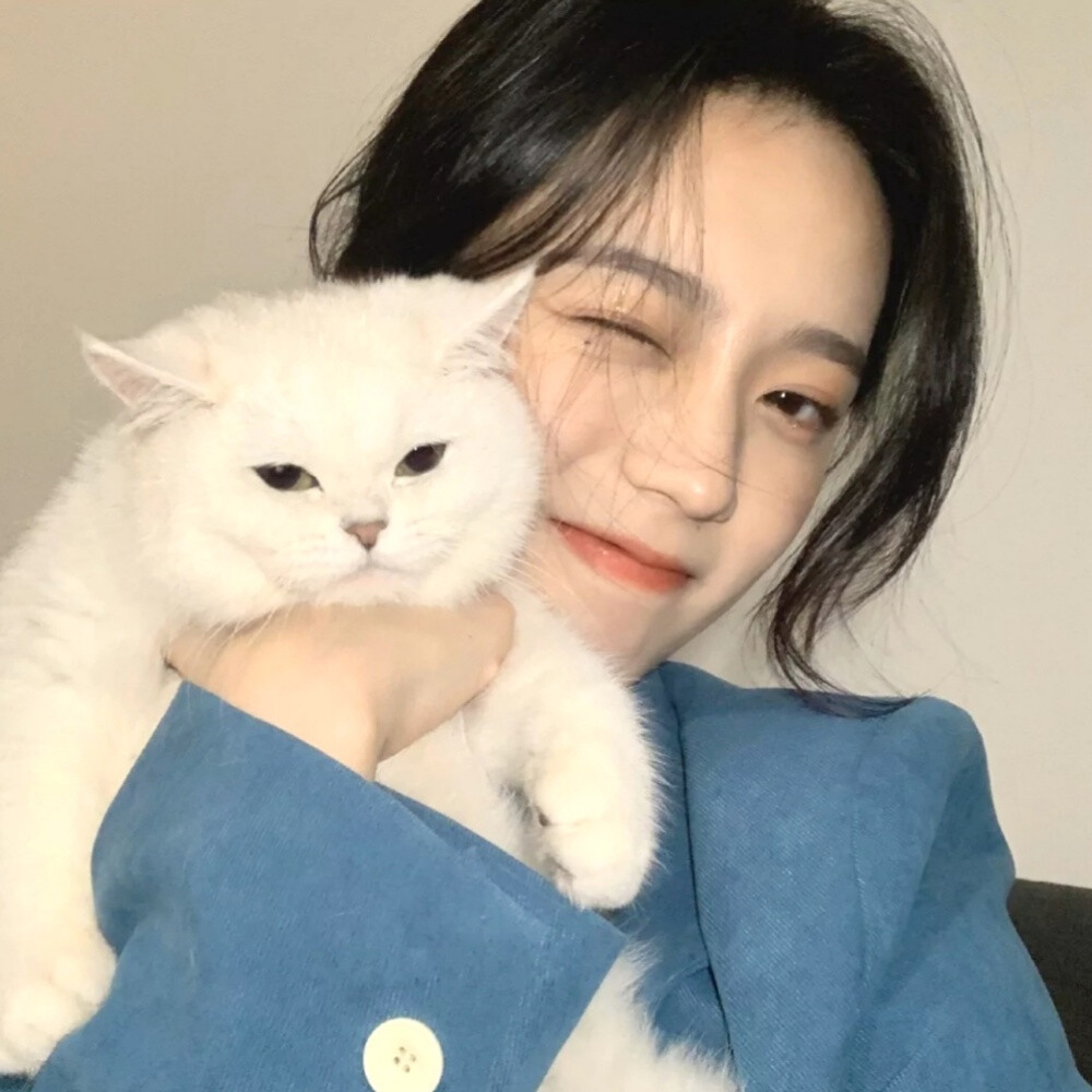 女生头像不是情歌变好听了而是我们有故事了