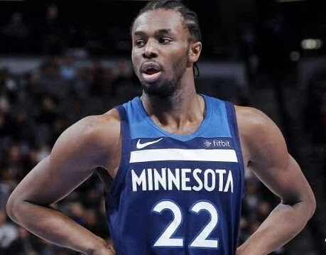 为什么NBA球星维金斯深受国人喜爱？