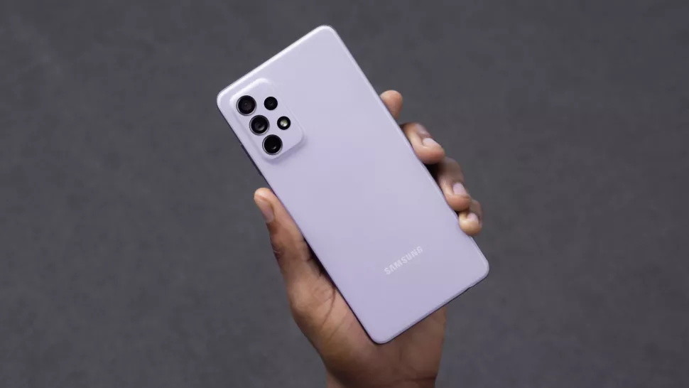 三星已经发布了性价比较高的三星galaxy a72手机,三星galaxy a72具有