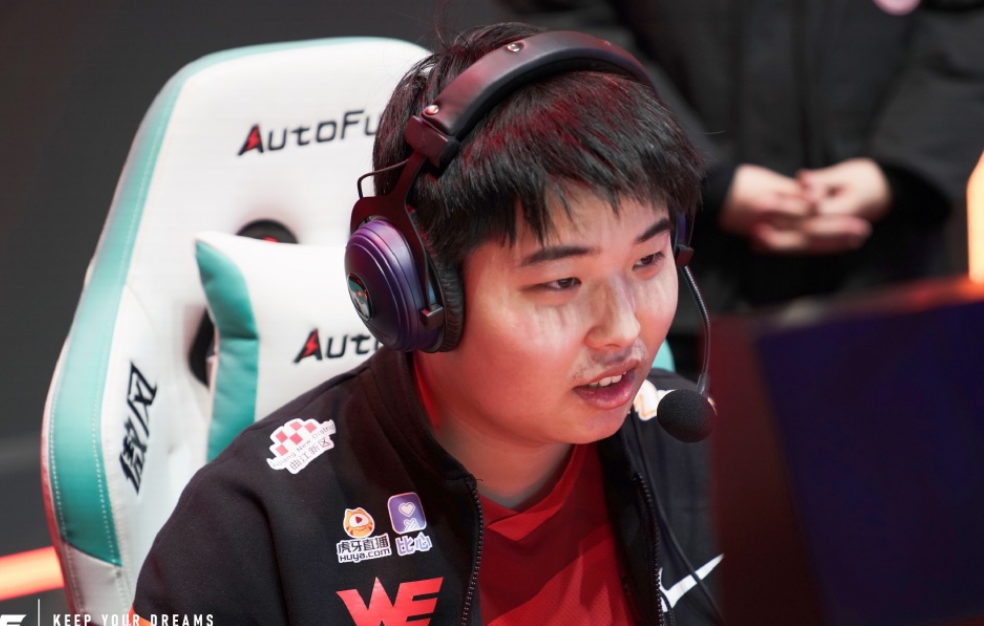 给厂长道歉we悲伤成为新计量单位打野896伤害让人笑出声