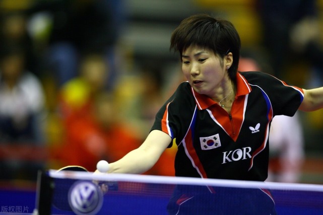 韩国乒乓球女队是历史上赫赫有名王者之师,特别是玄静和,洪次玉,梁