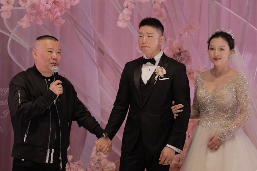 烧饼公开批栾云平私自演出网友德云社起内讧还是开玩笑