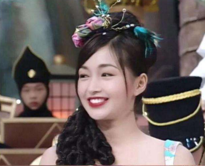 "最美郭襄"李绮红:25岁爆红,让黎明爱而不得,却难逃家族魔咒