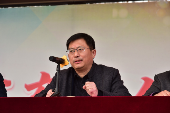 费县二中吧(费县二中在什么地方)