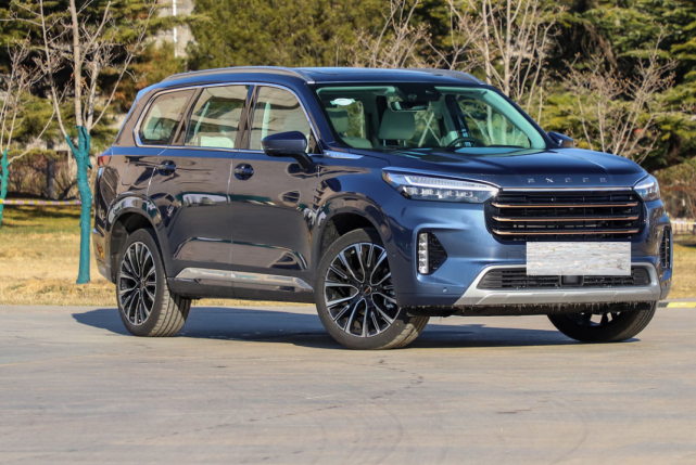 奇瑞揽月正式上市重19吨8秒破百顶配2299万谁来买单