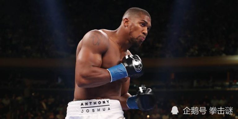 拳王约书亚晒出最新训练照片,浑身肌肉凸起,看上去攻击力十足!