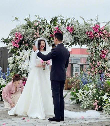 黑道少爷嫌弃,与霸道总裁恋爱,她低调嫁人|朱珠|拉波·埃尔坎|陈楚河