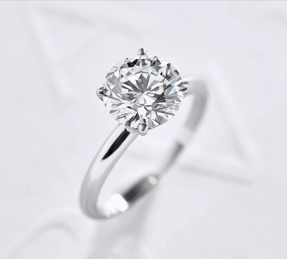 钻戒50分的大概多少钱(钻戒50分的大概多少钱一个devs净度)