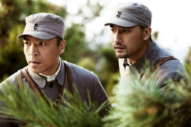 抗战时八路军会绑腿,抗美援朝时为何不绑了?都是鲜血换来的教训