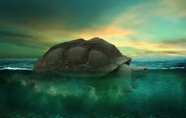 尼斯湖水怪|今年尼斯湖水怪第四次官方目击，出现1分41秒，有两个黑色驼峰