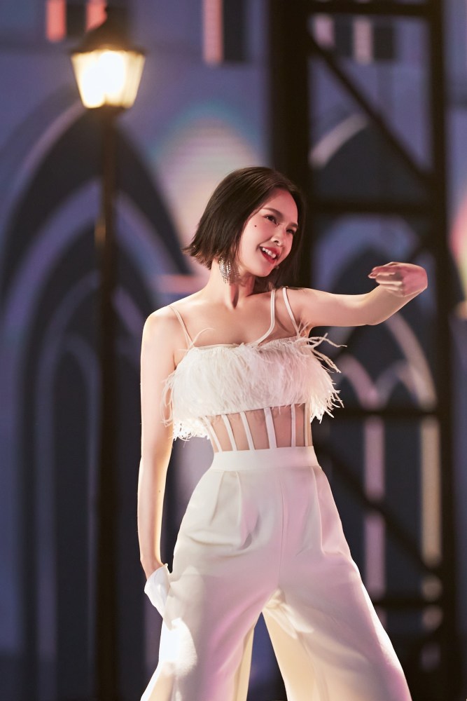 全能天后杨丞琳浪姐2踢馆踢进当队长领军获全季最高分