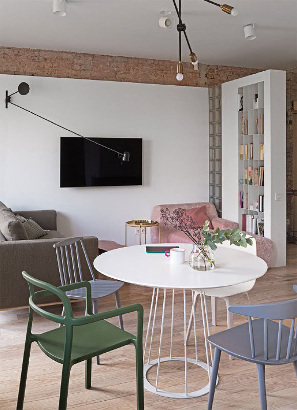 装修设计简洁却很有个性,你要的小资生活,这套小公寓都能满足!