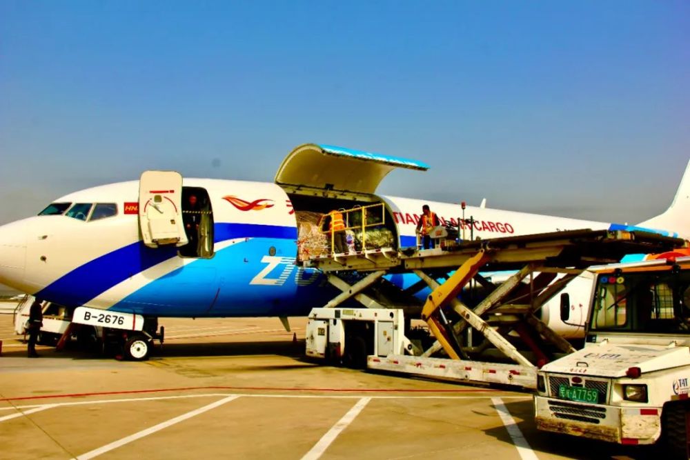 天津货运航空顺利开通郑州首尔国际货运航线