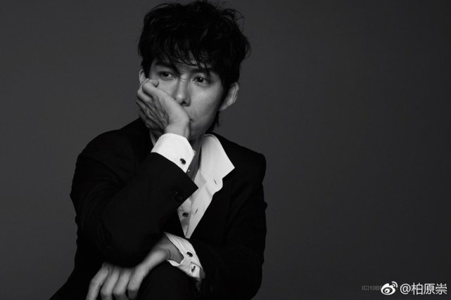 柏原崇44岁了发文谢粉丝曝近况有了新身份