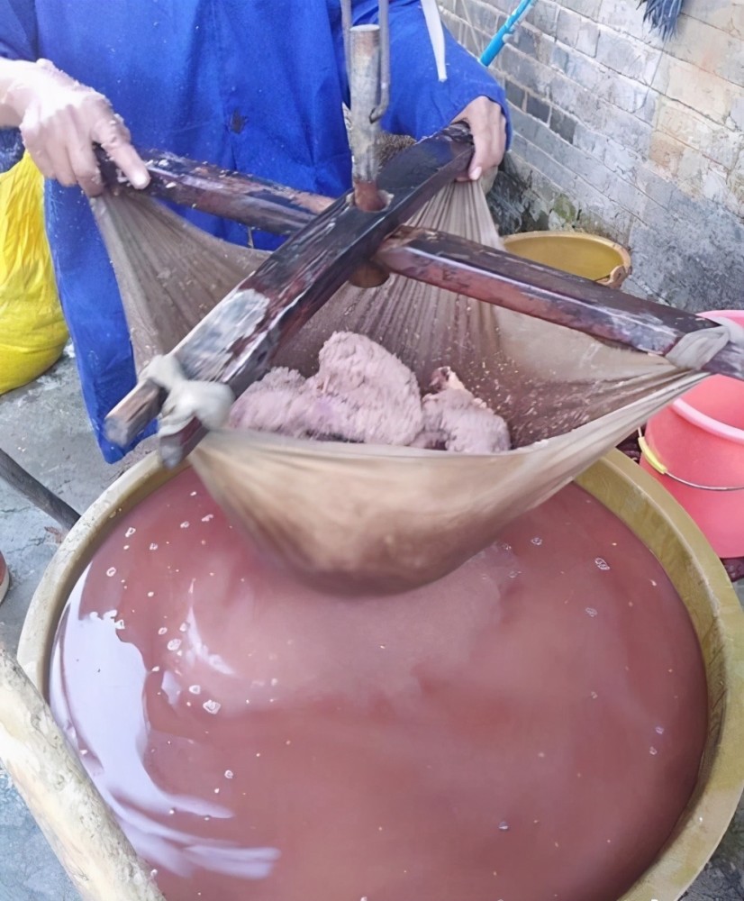 湛江名小吃"蛤仔跳水",趁完圩吃一碗太爽了