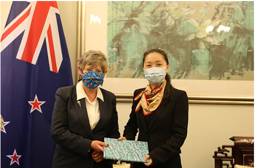 中国驻新西兰大使会见克赖斯特彻奇市长就南极合作等交换意见