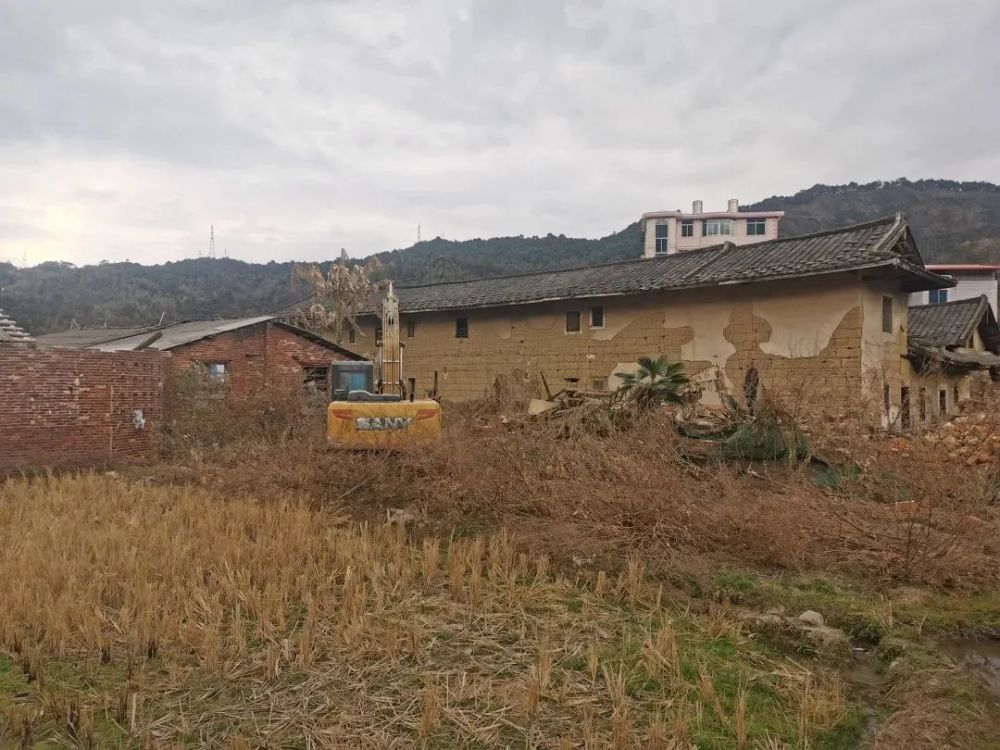 乡村振兴铁山镇大力推进林邦村乡村振兴整村提升工程项目建设