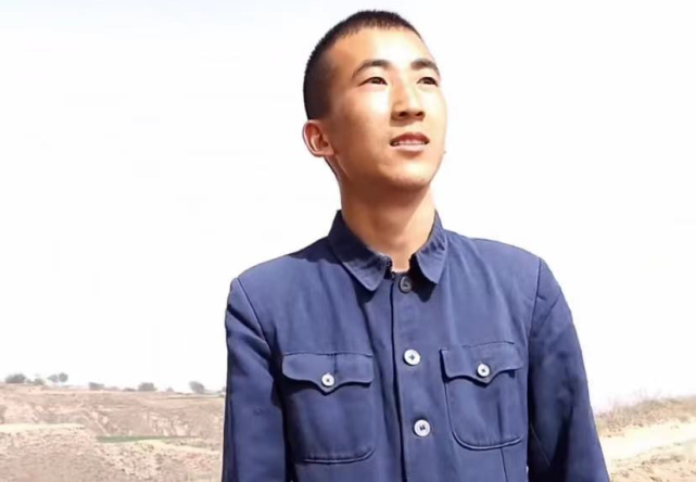 "农村娃宝军"强硬回应各大网红,为女友发声,怒斥众