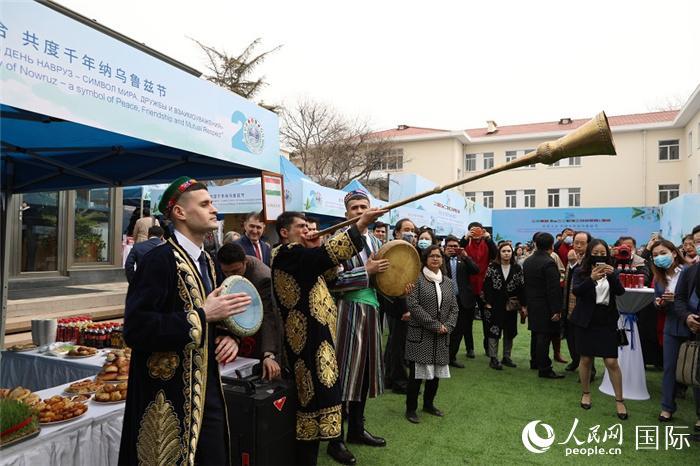 上海合作组织秘书处举行庆祝国际纳乌鲁兹节活动