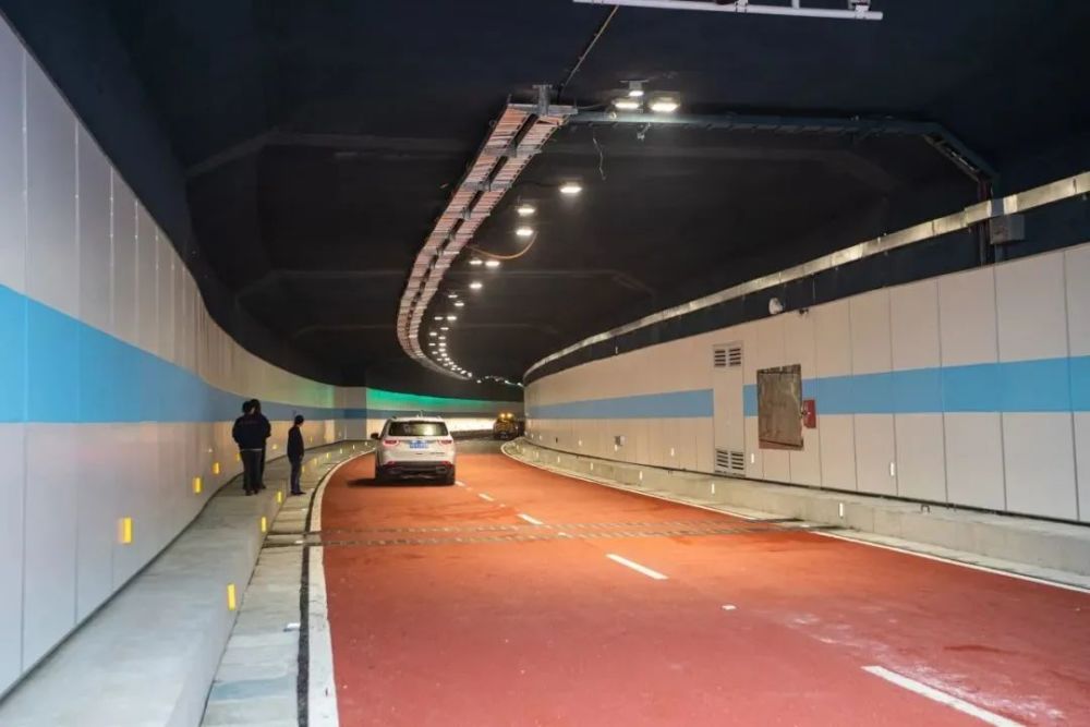 地下是快速通道地上是文旅之城解放碑即将迎来蜕变