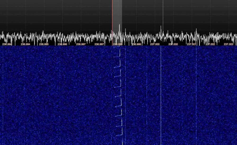 人造卫星|废弃45年的卫星，重新向地球发送信号，科学家却很担心