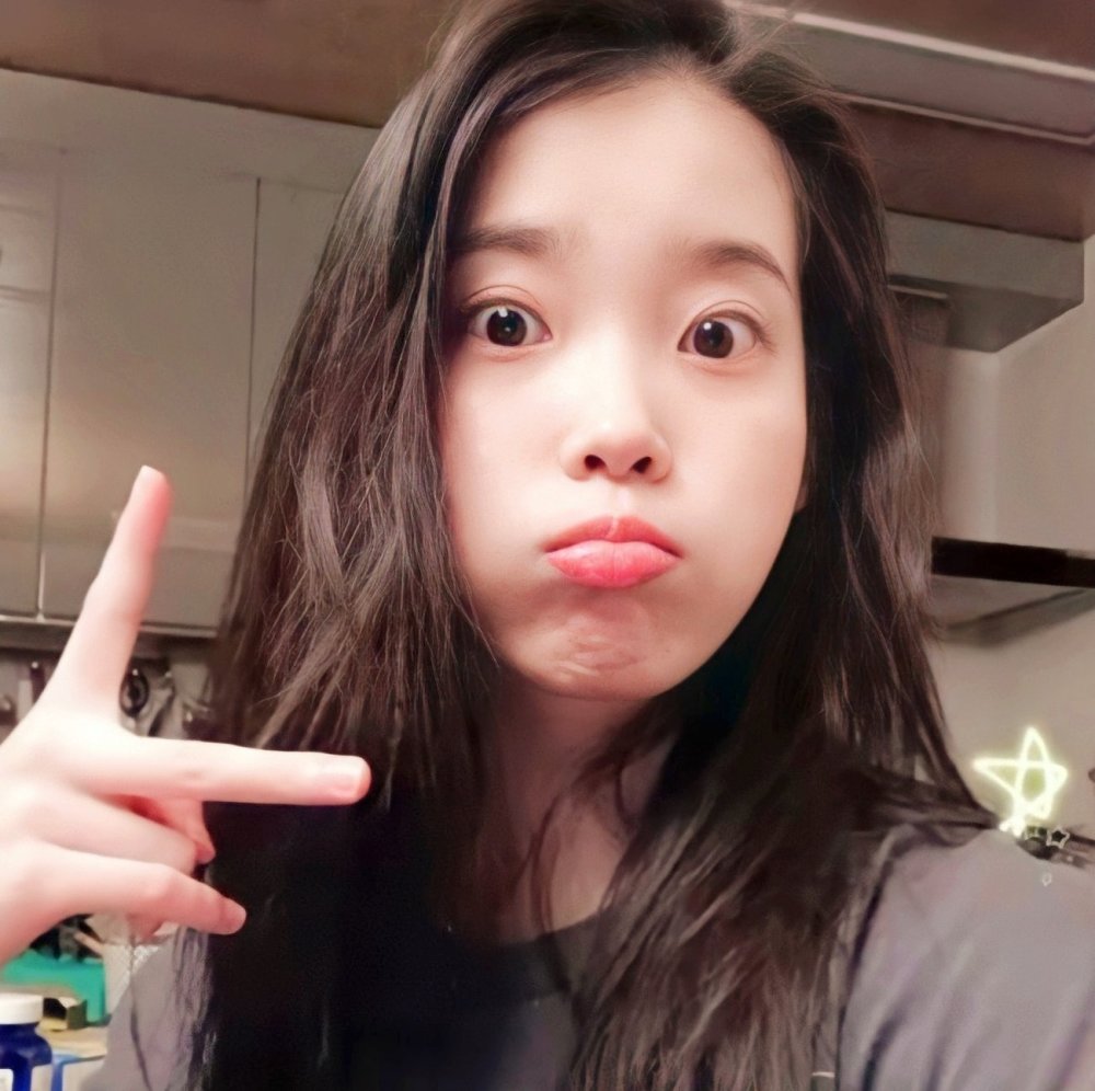 iu系列女生头像