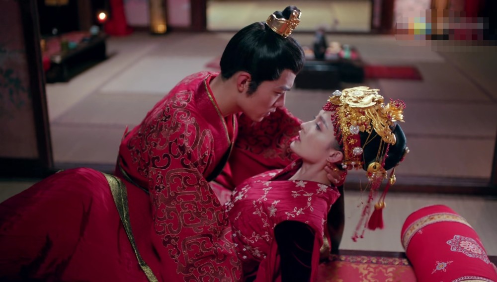 同样是成亲名场面璇玑司凤甜蜜锦觅旭凤虐心而他俩貌合神离