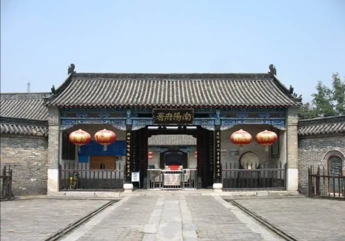 制台,抚台,藩台,臬台,道台,府台,学台都是多大的官?