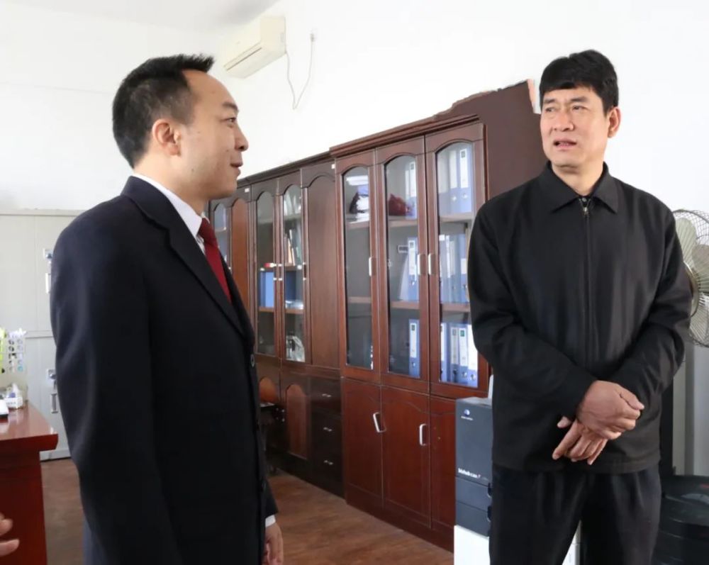 县委书记罗景华到县人民检察院检查政法队伍教育整顿开展情况