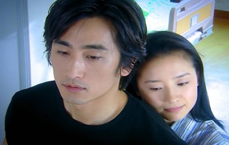 天若有情中季冬阳始终不肯接受展颜真的是懦弱吗