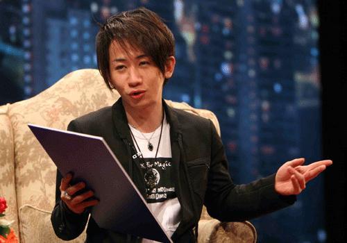 8年前的春晚,刘谦因为什么,迫使王力宏冲到春晚后台怒扇耳光!