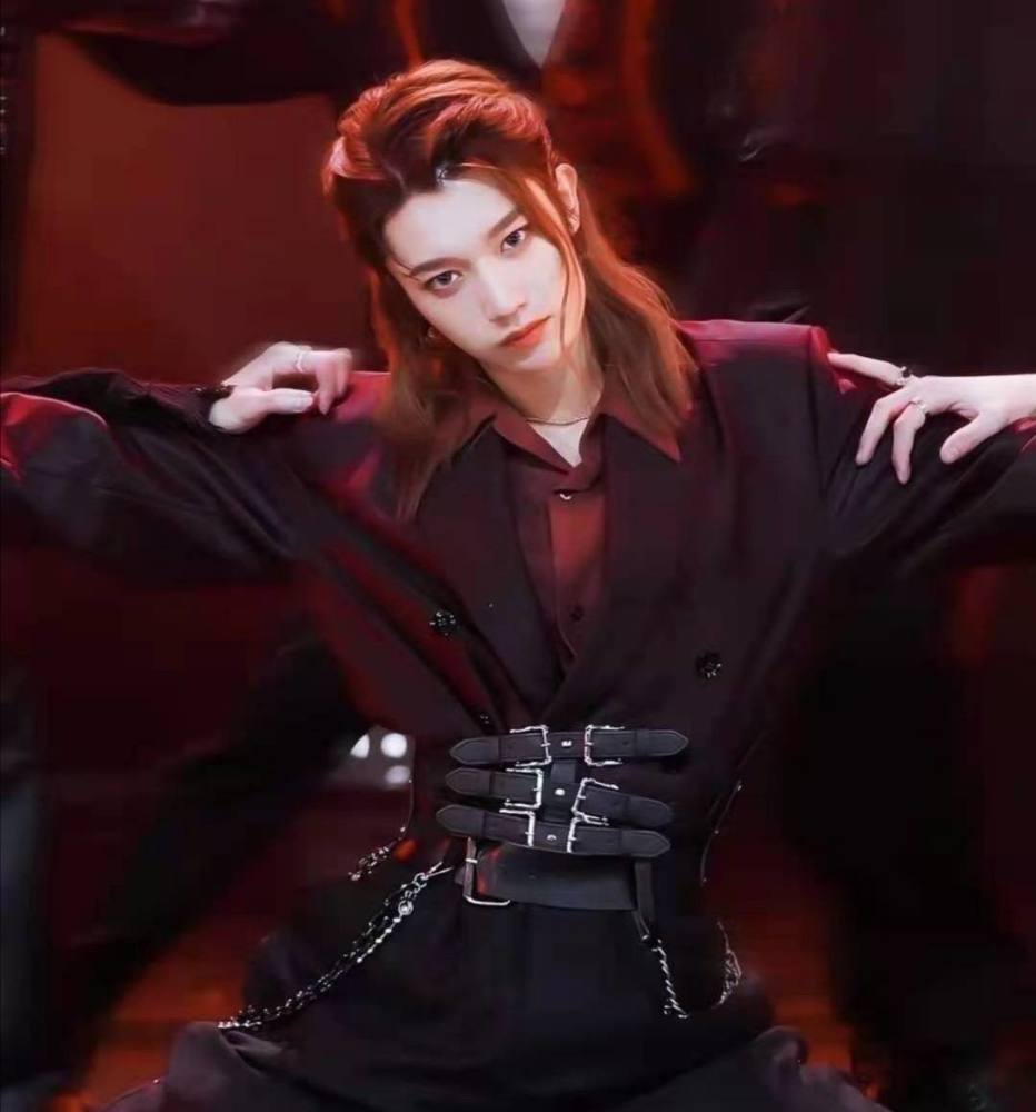 青你3孙滢皓乃万为他写歌温柔坚强的异类少年