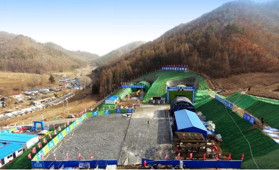 集安至桓仁高速公路建设一线见闻