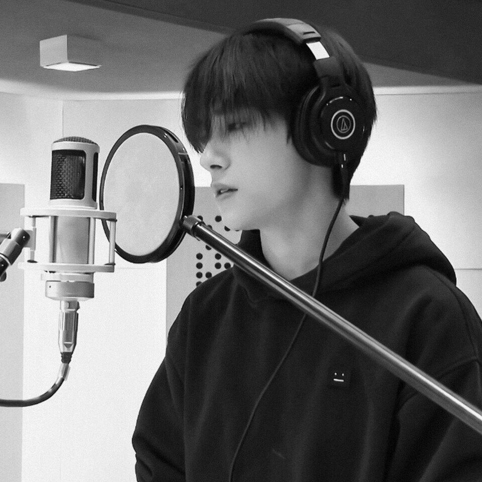 易烊千玺稳坐福布斯第一连续两年登顶这么好的成绩真的要单飞了