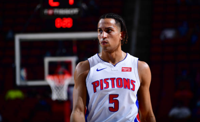 火箭19连败伍德1811不敌东部倒数第一休城三叉戟同场首次输球