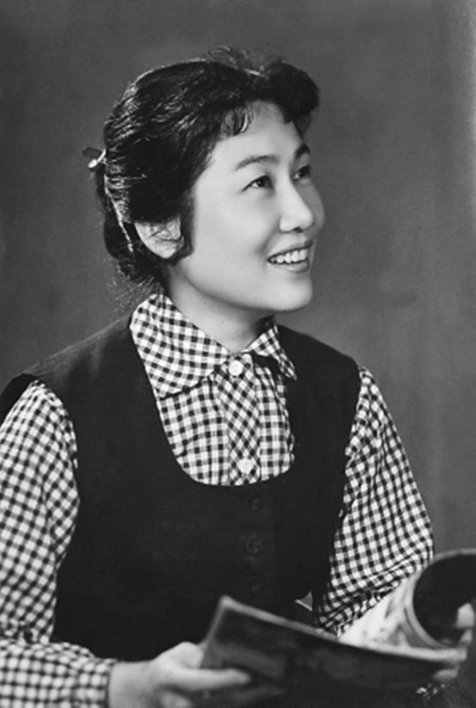 张瑞芳一生3次婚姻终生未育晚年办养老院94岁去世