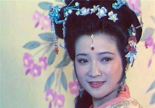 户普通人家,但她出演了86年版《西游记》,在里面饰演的是灵吉菩萨怜怜