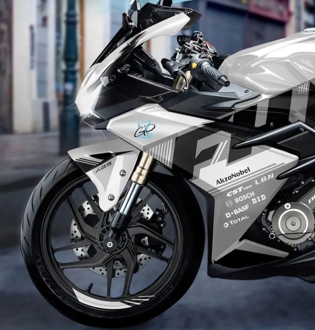 跑车降价军团又增新成员降价3000升级滑动离合器它香吗