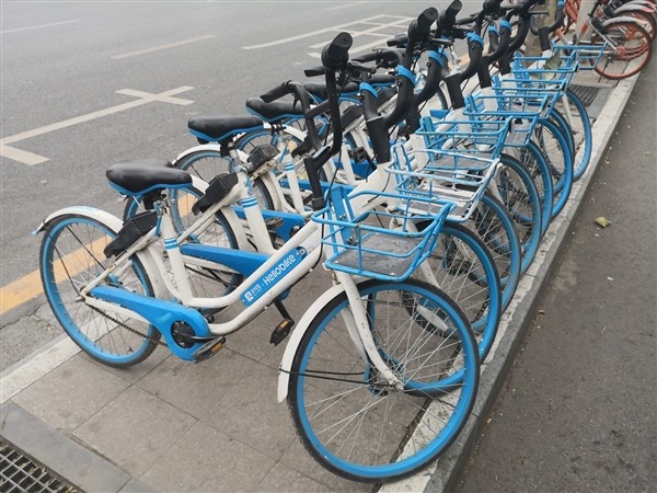 郑州暴雨后续：公交免费乘坐一个月，共享单车继续免费骑行15天