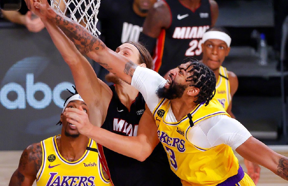 浓眉究竟有多强 现役最强大前锋 Nba最好球员之一 腾讯新闻