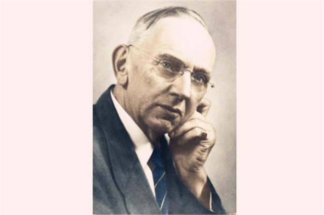 预言家埃德加凯西称自己曾是埃及大祭司对地球作出了预测