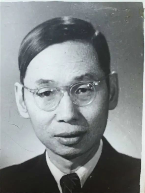 赵忠尧捧着50mg镭抵达清华,险些被门卫赶走,校长也几乎认不出他