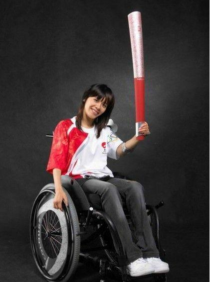 瘫痪20年的桑兰终于有望康复!秀恩爱展示豪宅,老公称想要二胎