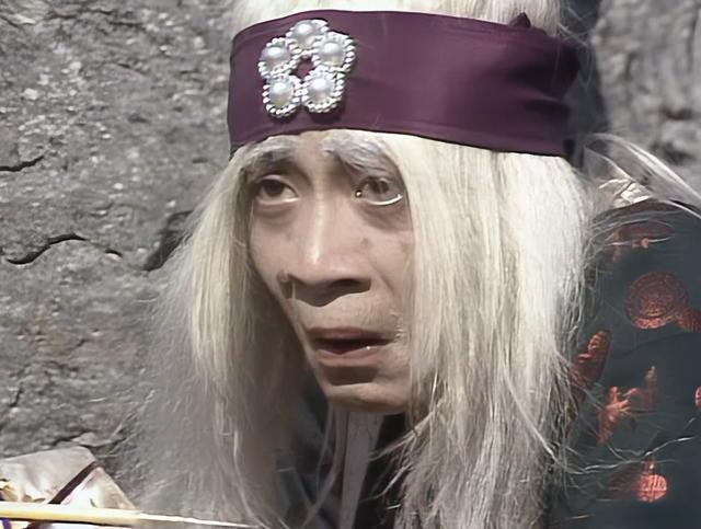 比如在平顶山莲花洞,为了骗金角大王和银角大王的母亲,即压龙洞的