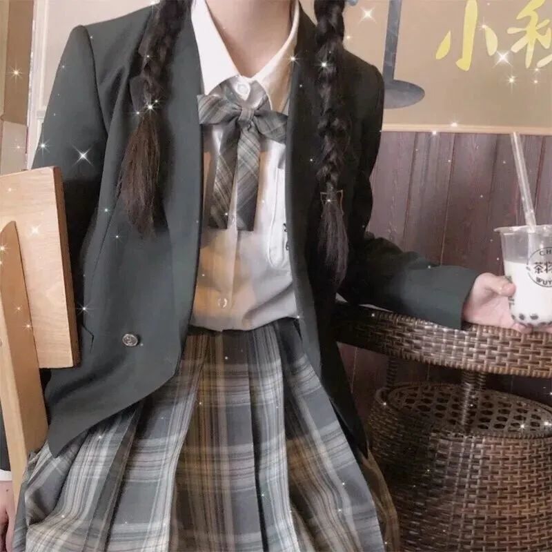 頭像| 你們要的jk制服,還有閨蜜頭像哦