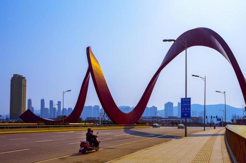 只有钓鱼人知道的长沙小河道,穿过梅溪湖和西湖,两岸风景很美_腾讯