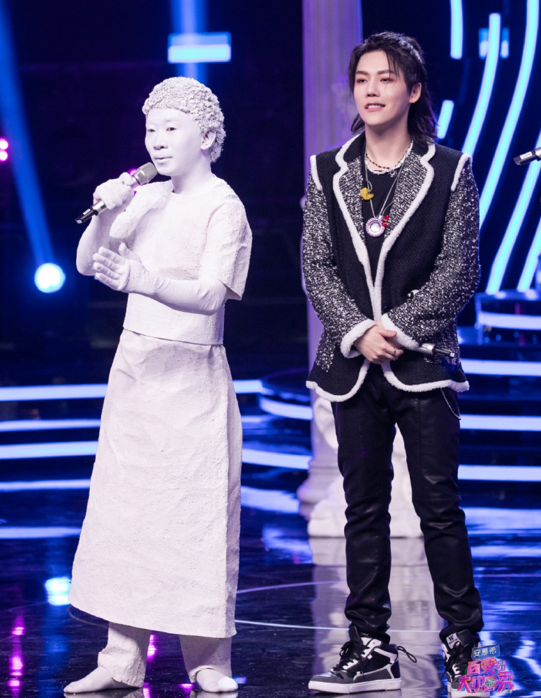 谢娜走后,越来越没意思的《百变大咖秀》,刘维成最大亮点