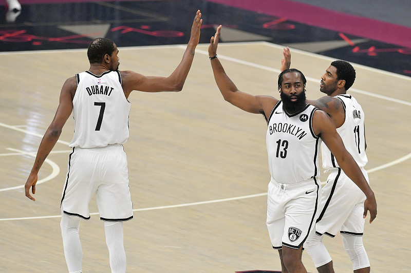哈登从射手转职法师升级成加强版詹姆斯 顶级跑轰芯片NBA无人能防